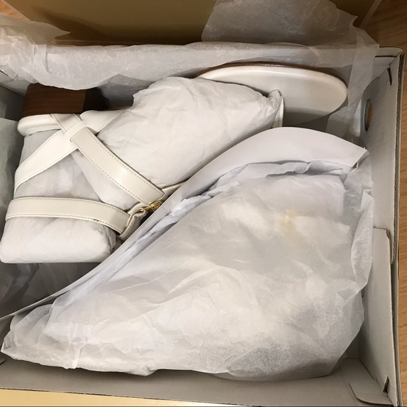 Michael Kors Sasha Woven Leather Sandal 8 and 8.5 - Picture 9 of 9